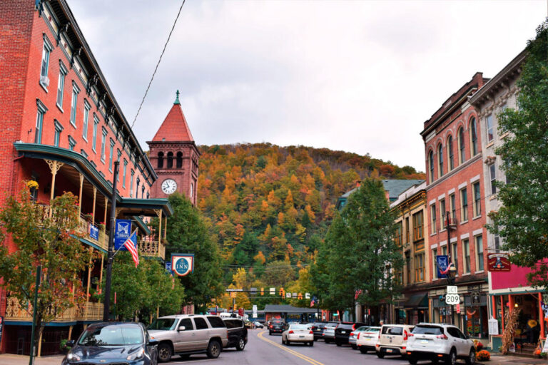 A Cozy Weekend in Jim Thorpe, PA That Felt Like a Mini Europe Trip – sample post